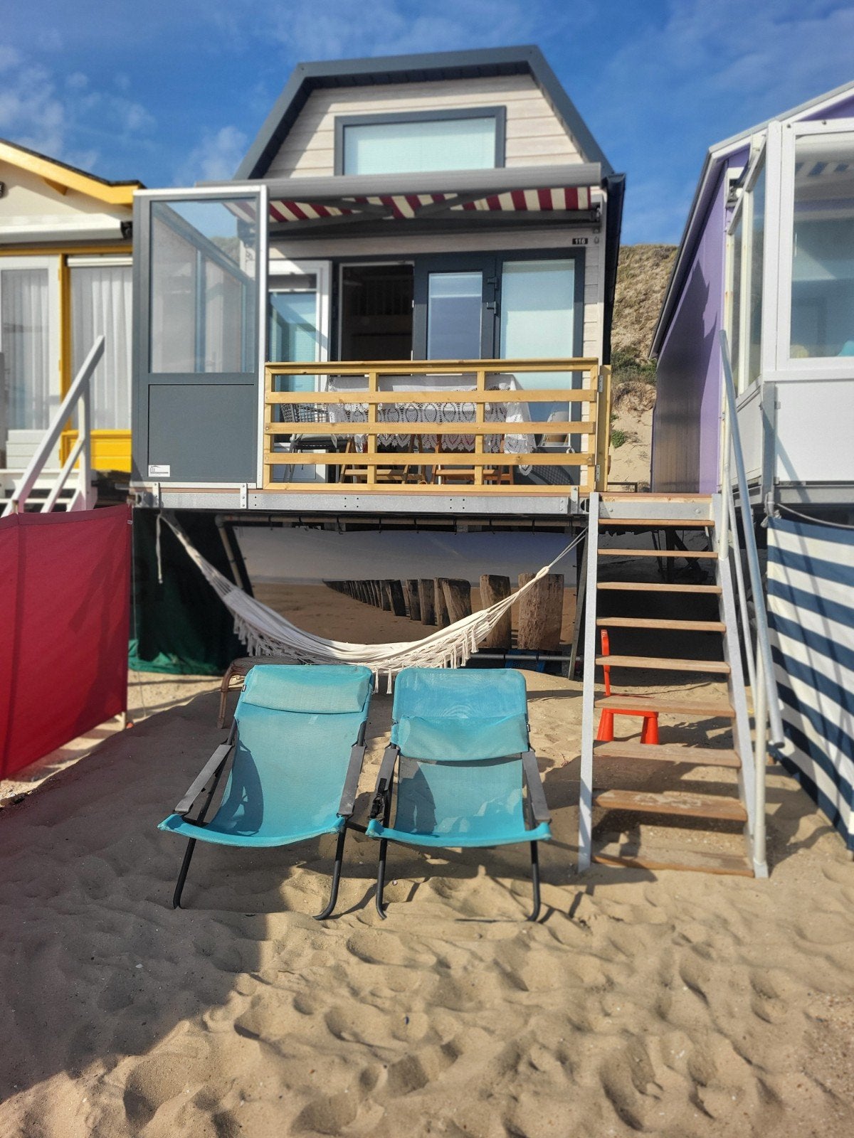 Strandhuisje te huur.