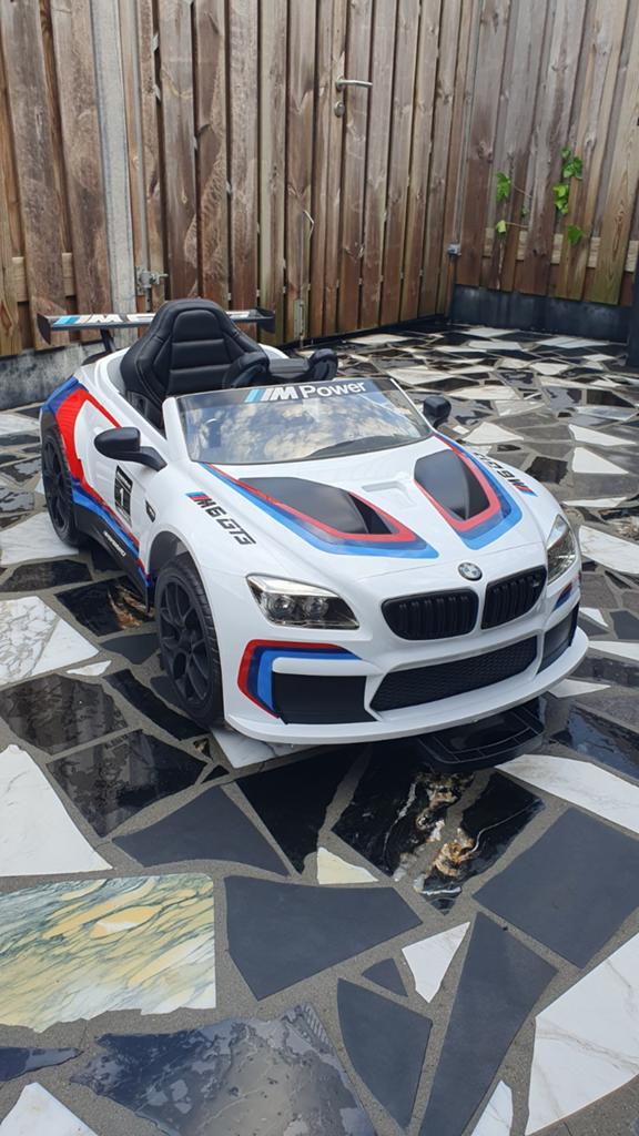 BMW M6 GT3 Elektrische Kinderauto, Ophalen of Verzenden, Gebruikt, Afstandsbediening