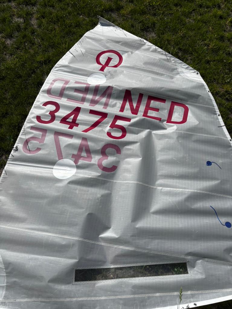 One-Sails Medium Plus wedstrijdzeil, Watersport en Boten, Zo goed als nieuw, Ophalen, Minder dan 3 meter, Minder dan 15 m²