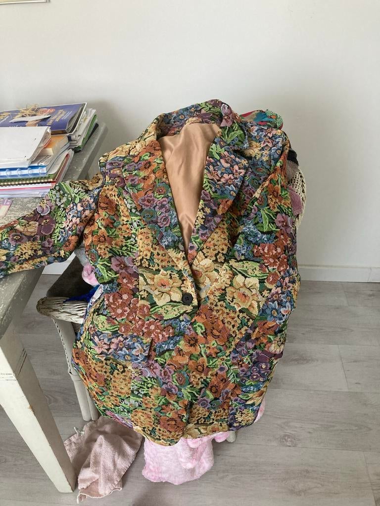Jasje met bloemenprint maat S, Ophalen, Overige kleuren, Nieuw, Jasje