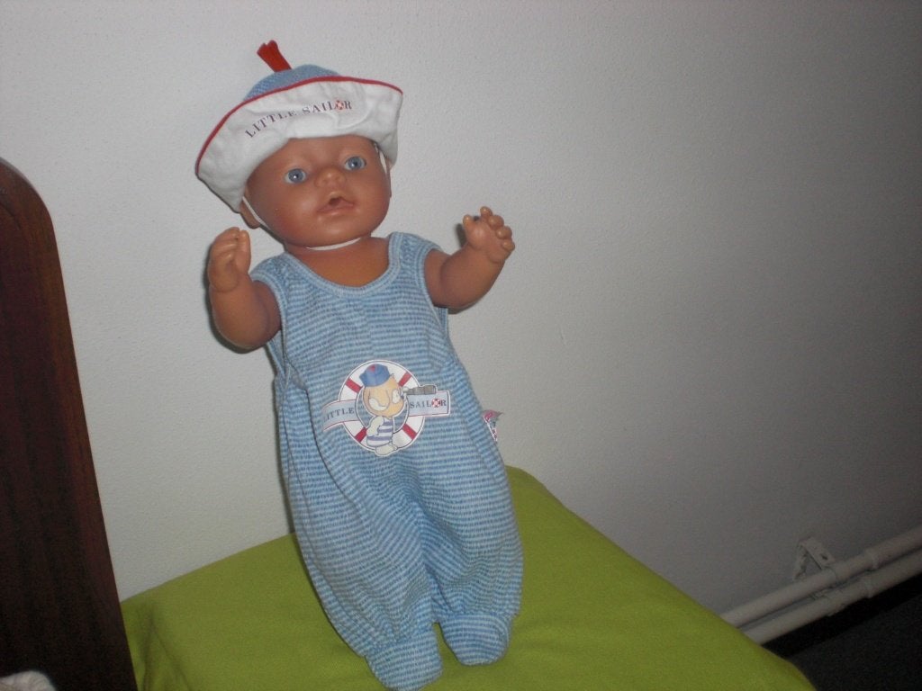 baby born kleertjes €5 per foto, Ophalen of Verzenden, Zo goed als nieuw, Babypop