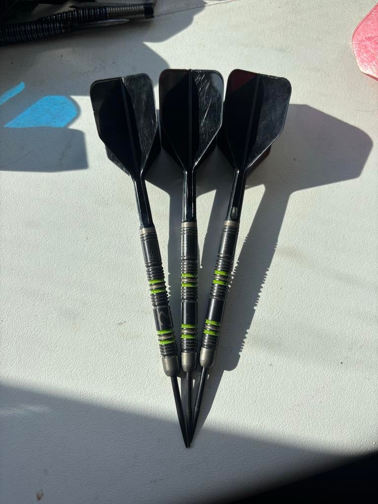 XQMax MVG Michael van Gerwen Premier League Darts 23g, Ophalen of Verzenden, Zo goed als nieuw, Pijlen