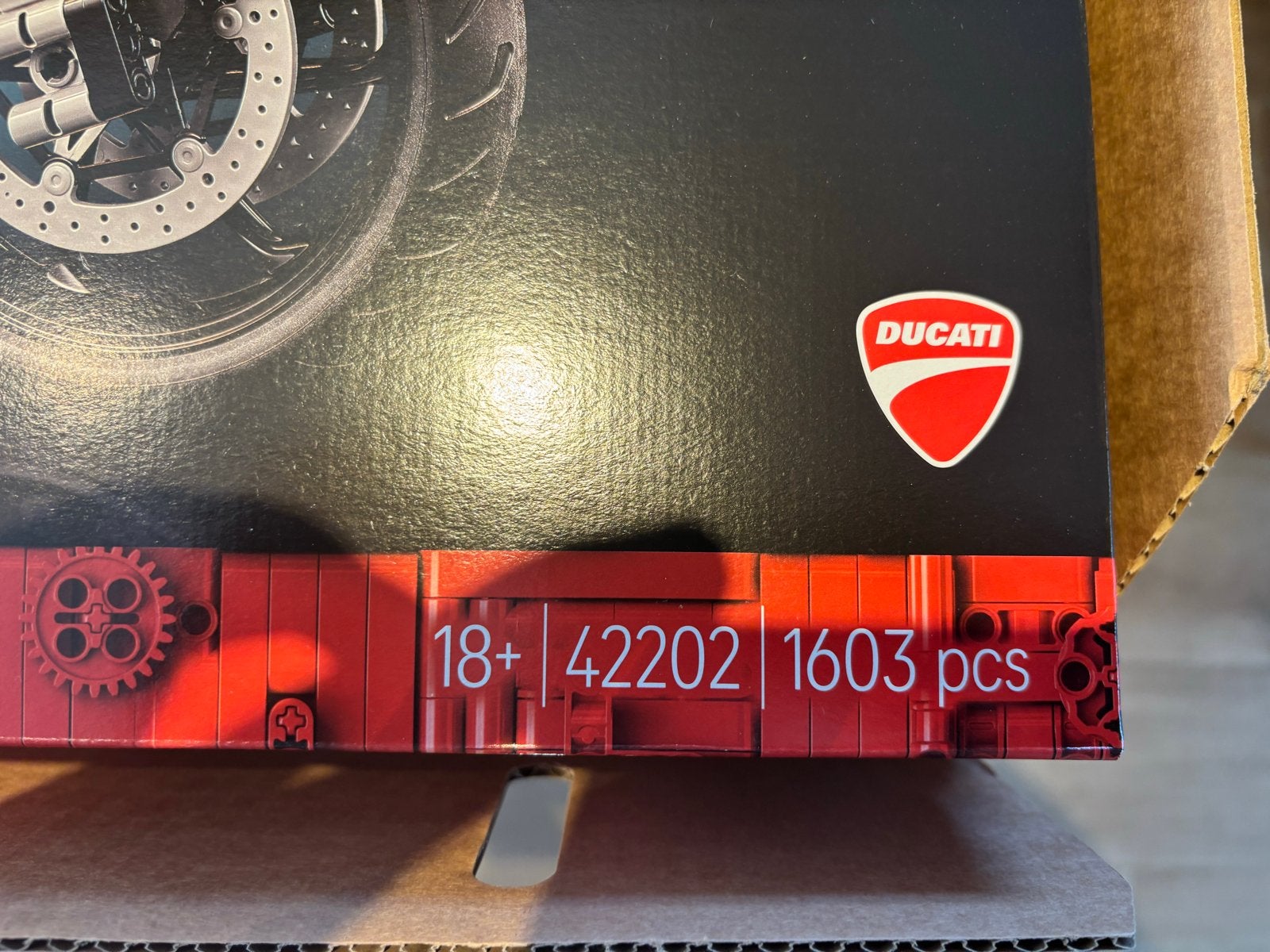 LEGO Technic Ducati Panigale V4 S - Nieuw in doos, Ophalen of Verzenden, Nieuw, Overige merken