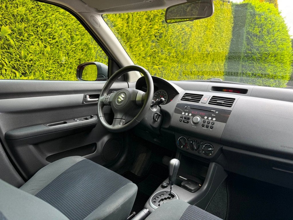 Suzuki Swift 1.5 Exclusive | Airco | Org NL | Automaat | Key, Auto's, Suzuki, Zwart, 4 cilinders, Swift, Bedrijf