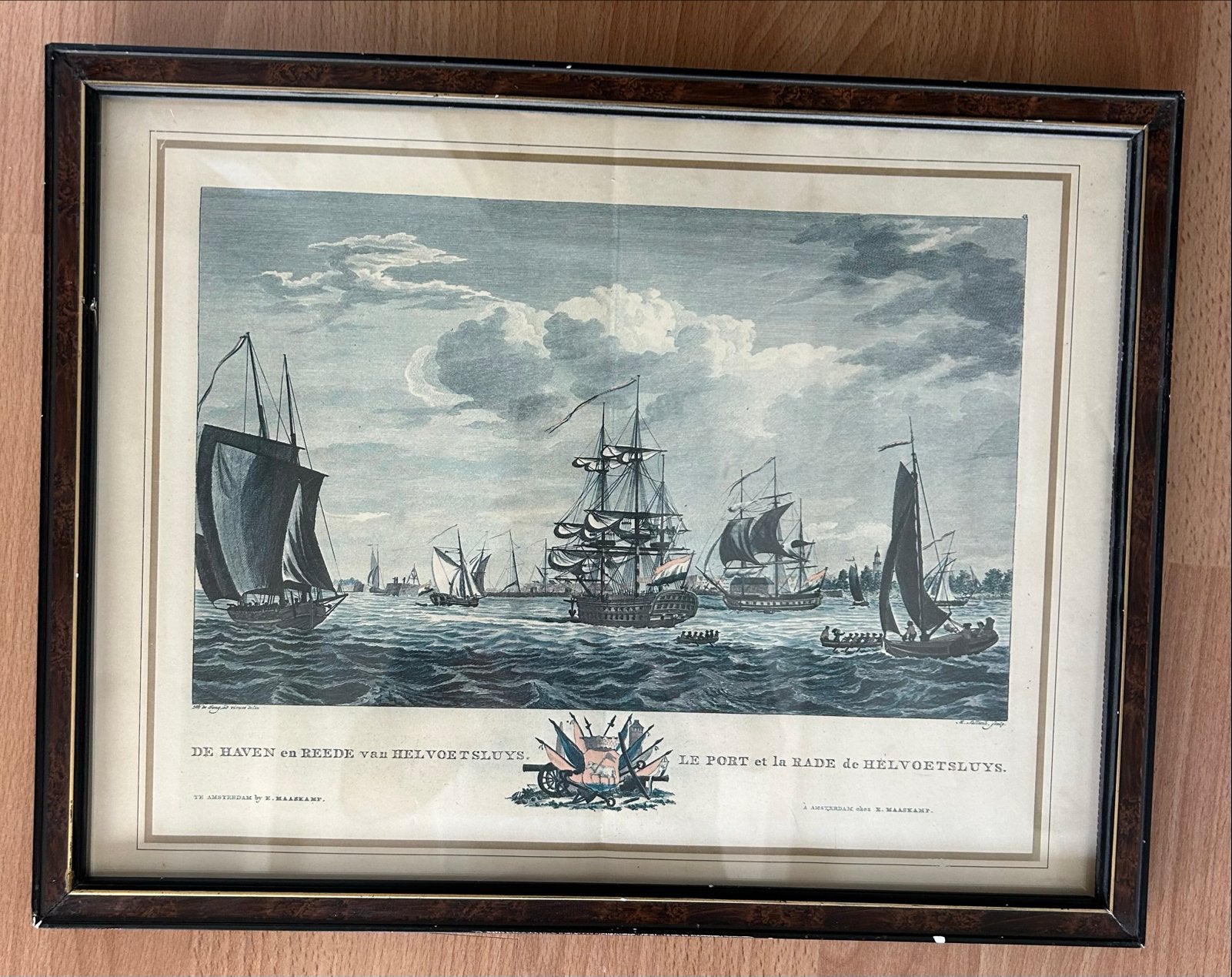 2 ingelijste afdrukken: Haven Den Briel & Hellevoetsluis, Antiek en Kunst, Ophalen, Ingelijst, 1800 - 1899, Overige technieken
