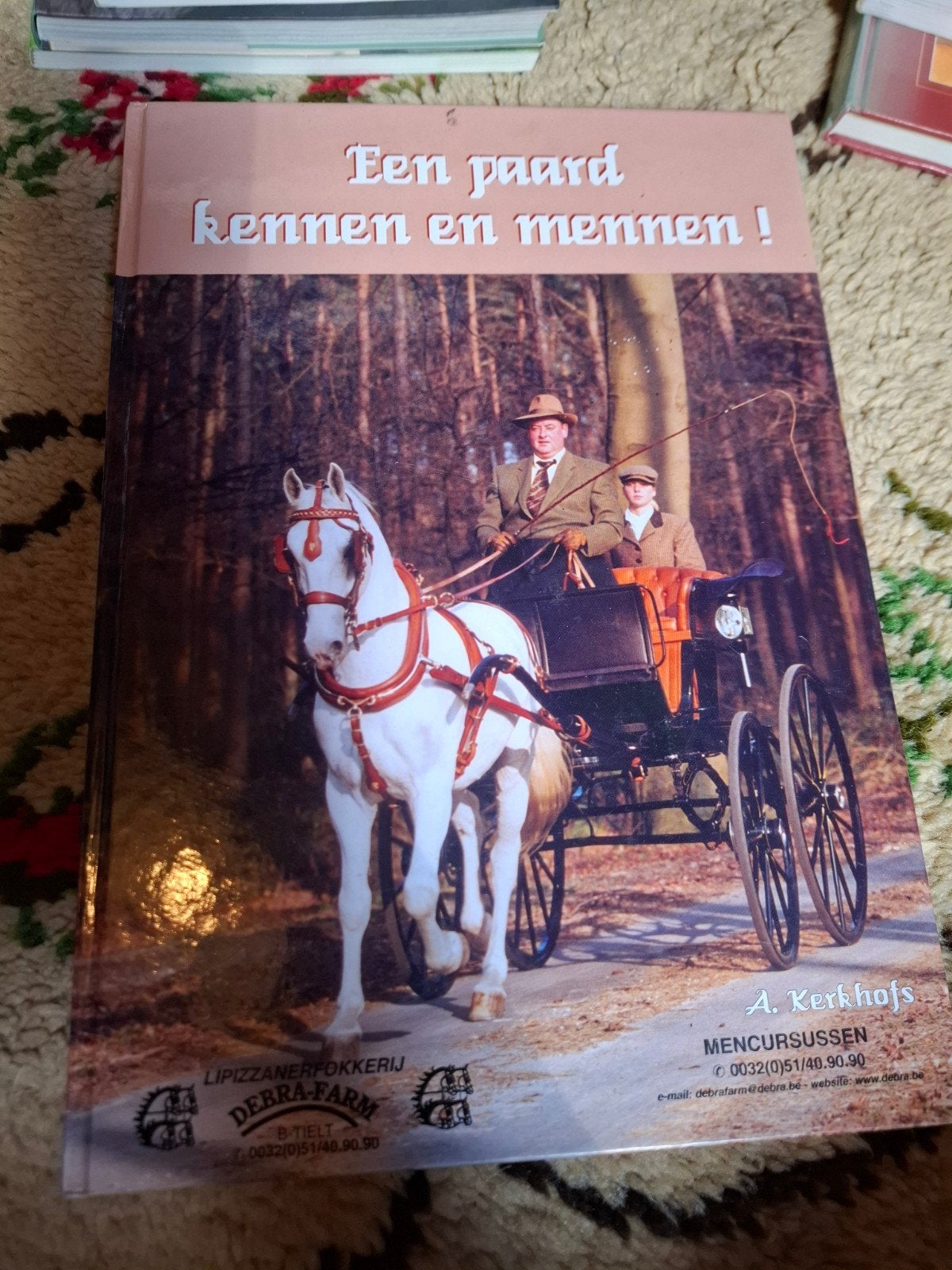 Een paard kennen en mennen! - A. Kerkhofs, Ophalen of Verzenden, Gelezen, A. Kerkhofs