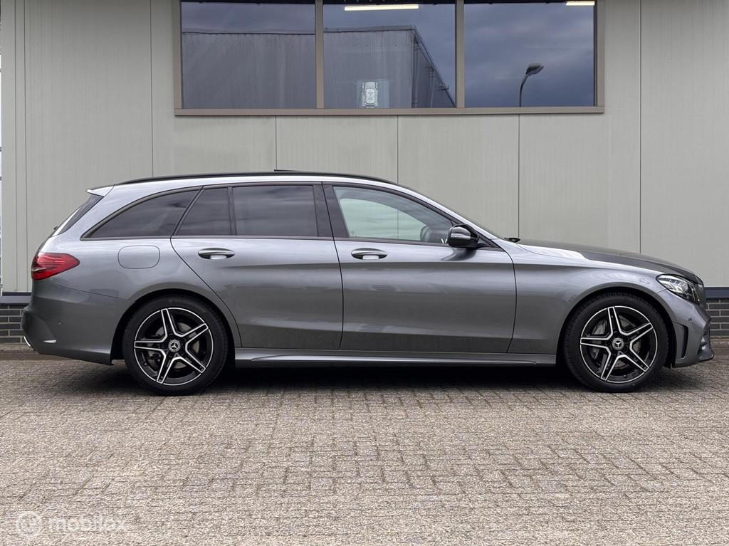 Mercedes C-klasse Estate 180 AMG PANO Virtual DEALER O.H., Automaat, Gebruikt, Zwart, Automatische klimaatregeling