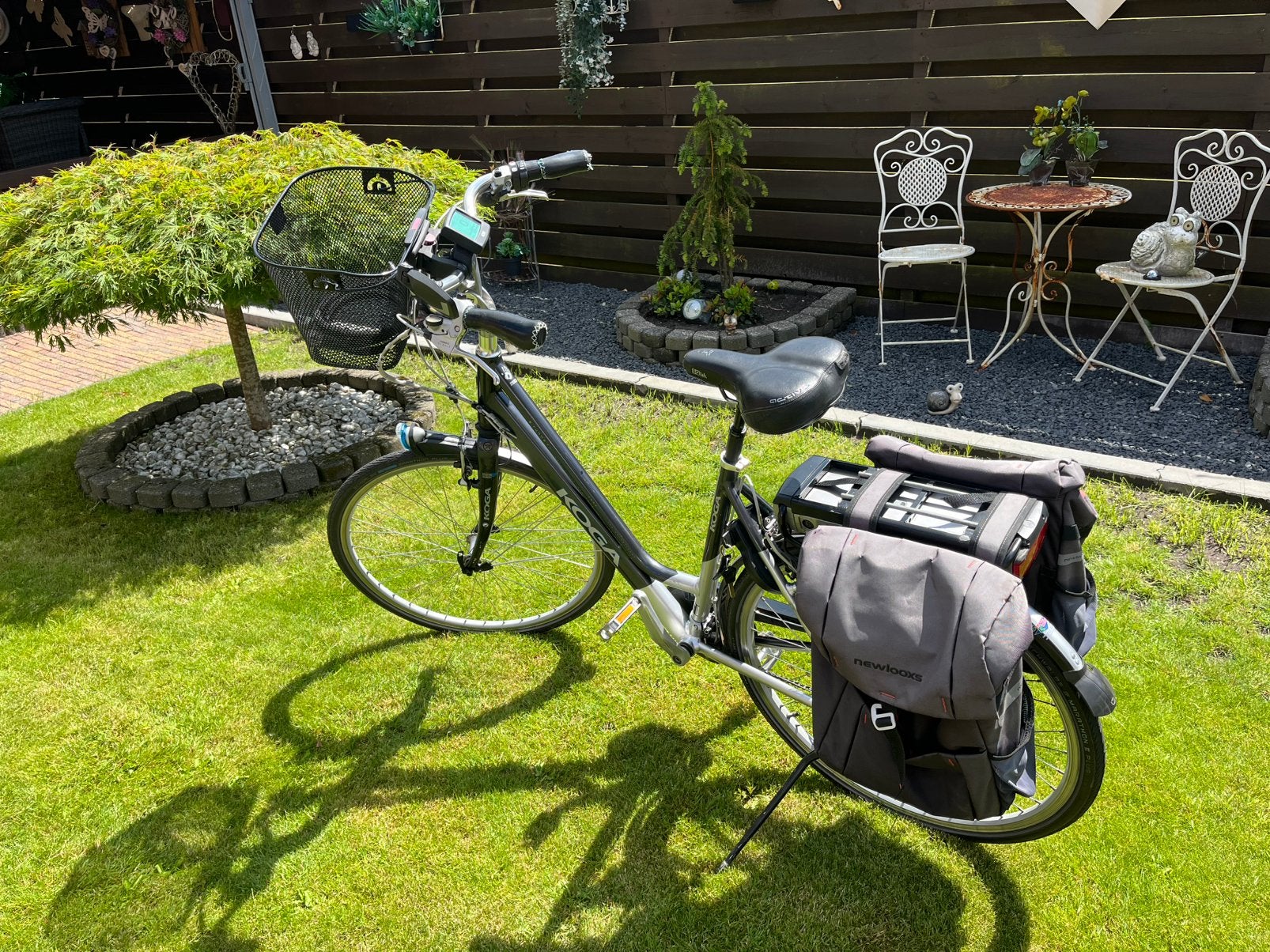 Koga E-bike met lader en fietstassen, Overige merken, Ophalen of Verzenden, Meer dan 20 versnellingen, 53 tot 56 cm