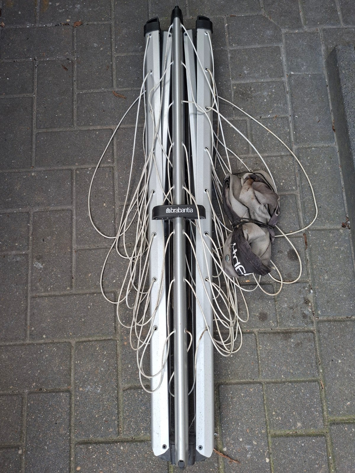 Brabantia wanddroogrek, Ophalen, Droogmolen