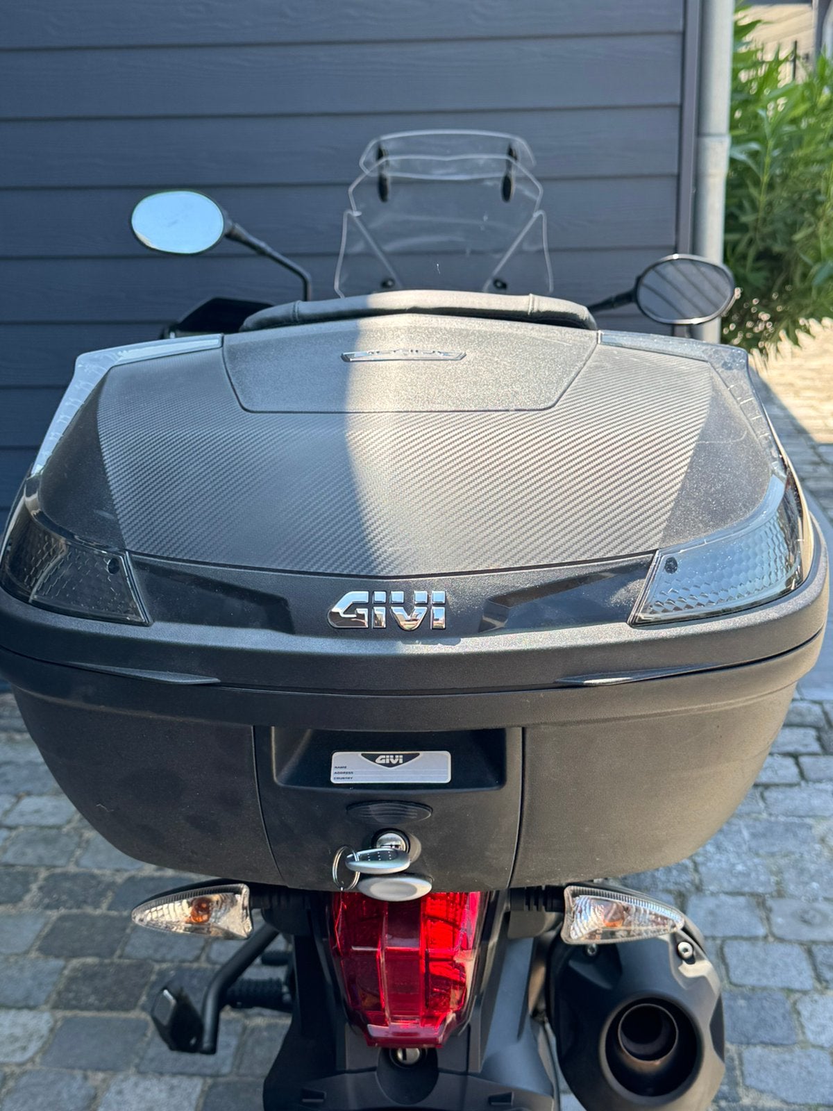 Te koop givi monolock topkoffer, Ophalen of Verzenden, Zo goed als nieuw