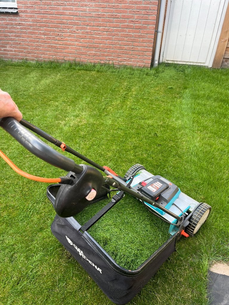 Grasmaaier, Tuin en Terras, Ophalen, Gebruikt, Accu-grasmaaier, Opvangbak