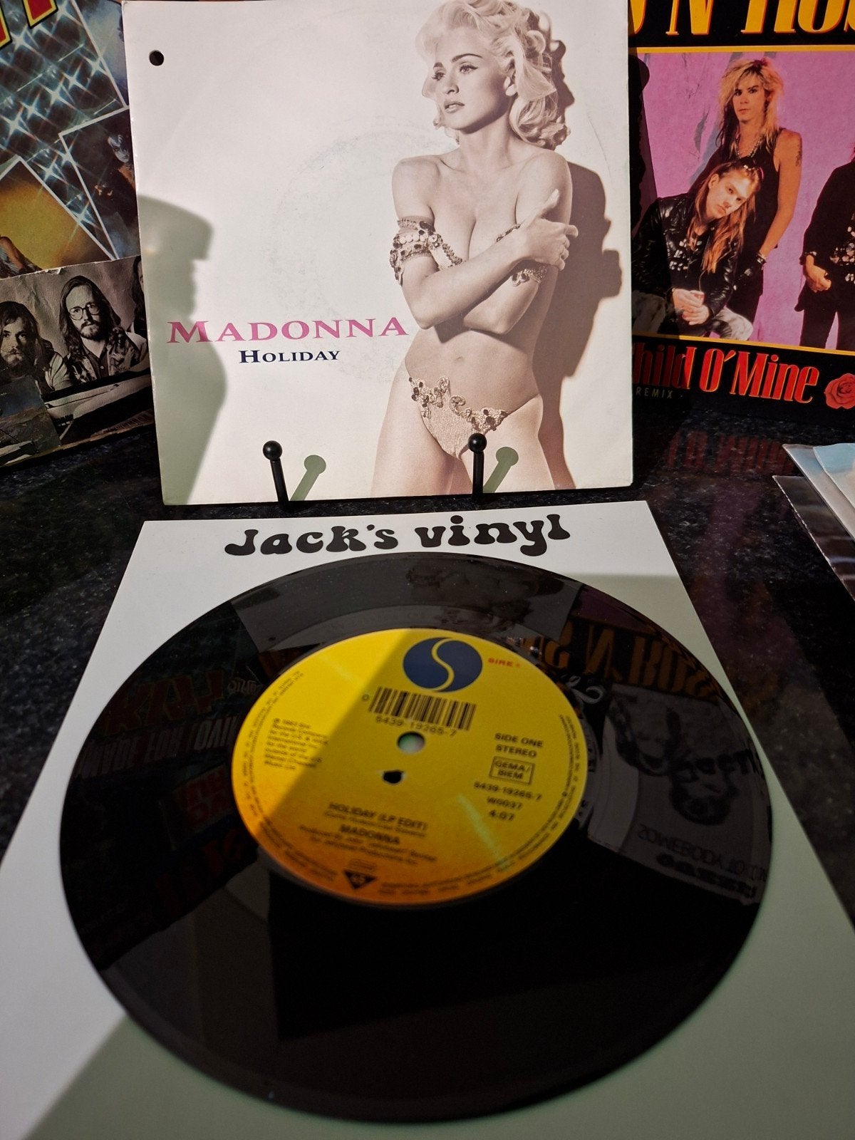 Madonna - Holiday (7 inch vinyl single)  1991, 7 inch, Ophalen of Verzenden, Overige typen, Fotohoes