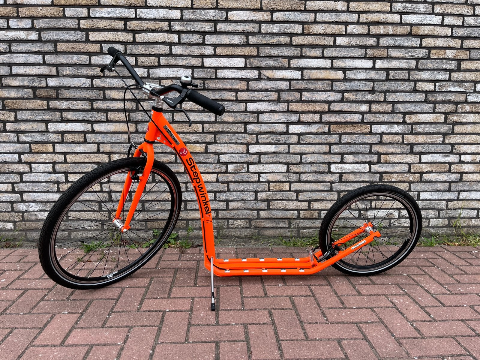 Kostka Tour Max G6 kickbike – z.g.a.n. – oranje, Ophalen, Zo goed als nieuw, Kickbike