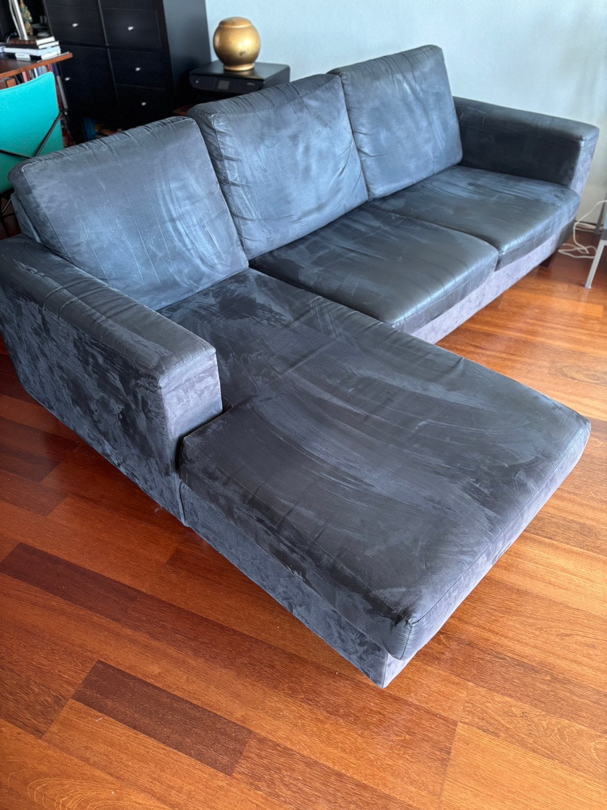 Grijze bank (3-4 zitter) met chaise gedeelte: GRATIS, Huis en Inrichting, Banken | Sofa's en Chaises Longues, Gebruikt, Driepersoons