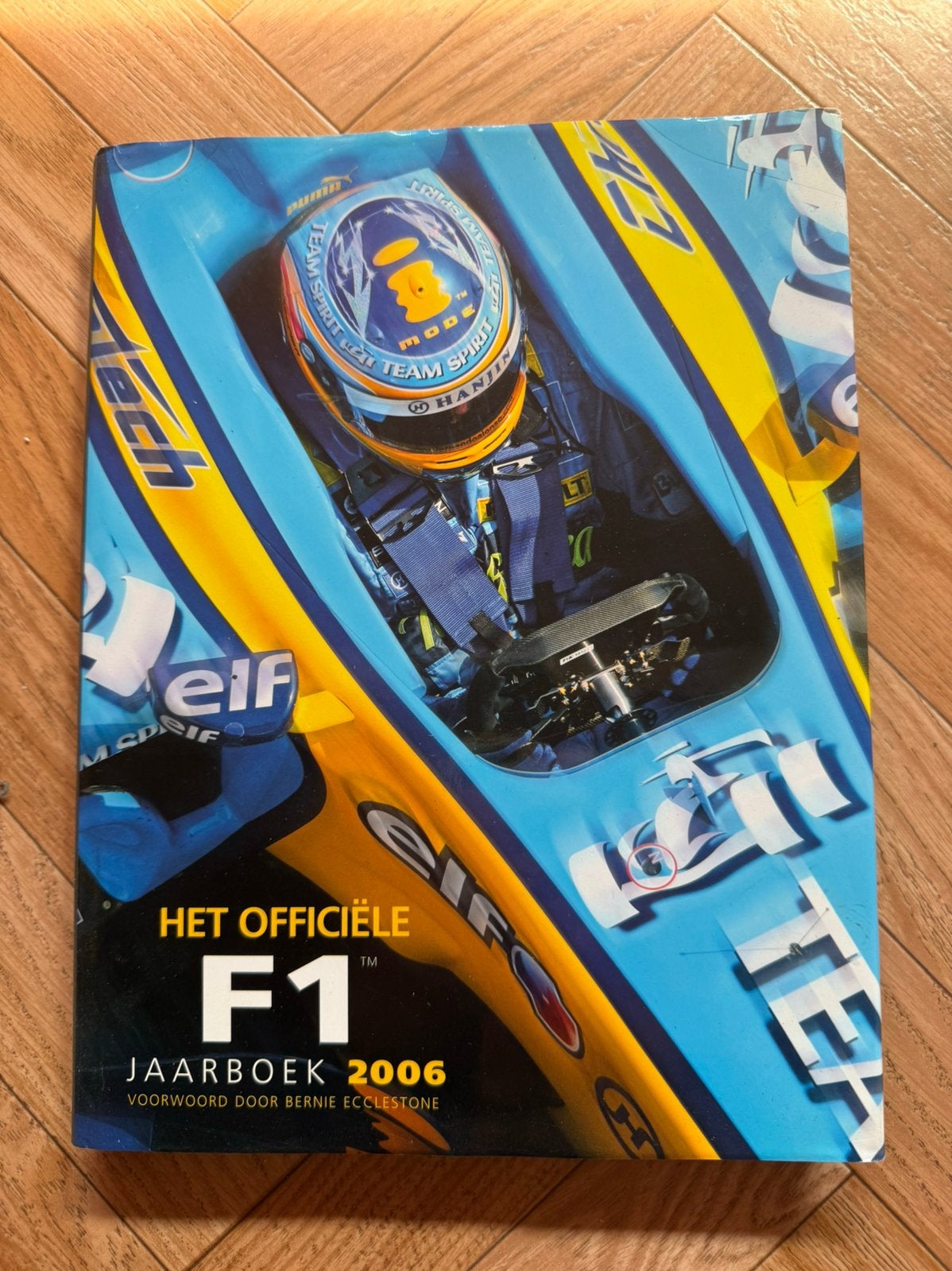 Het Officiële F1 Jaarboek 2006 – Formule 1 – Hardcover, Ophalen of Verzenden, Zo goed als nieuw, Watersport en Hengelsport