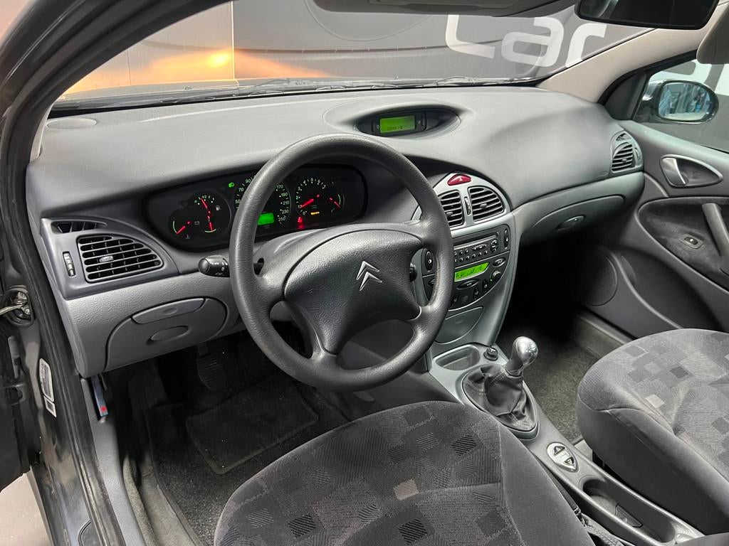 Citroen C5 1.8-16V Ligne Prestige | Luchtvering | APK 2027 |, Auto's, Citroën, Stof, Gebruikt, 680 kg, 4 cilinders