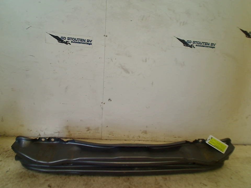 Bumperbalk Achter Volvo V40 (MV) (2015-02/2019-08), Gebruikt, Siegburger Straße 229, Köln 50679, , Duitsland, Info@volvocars.com