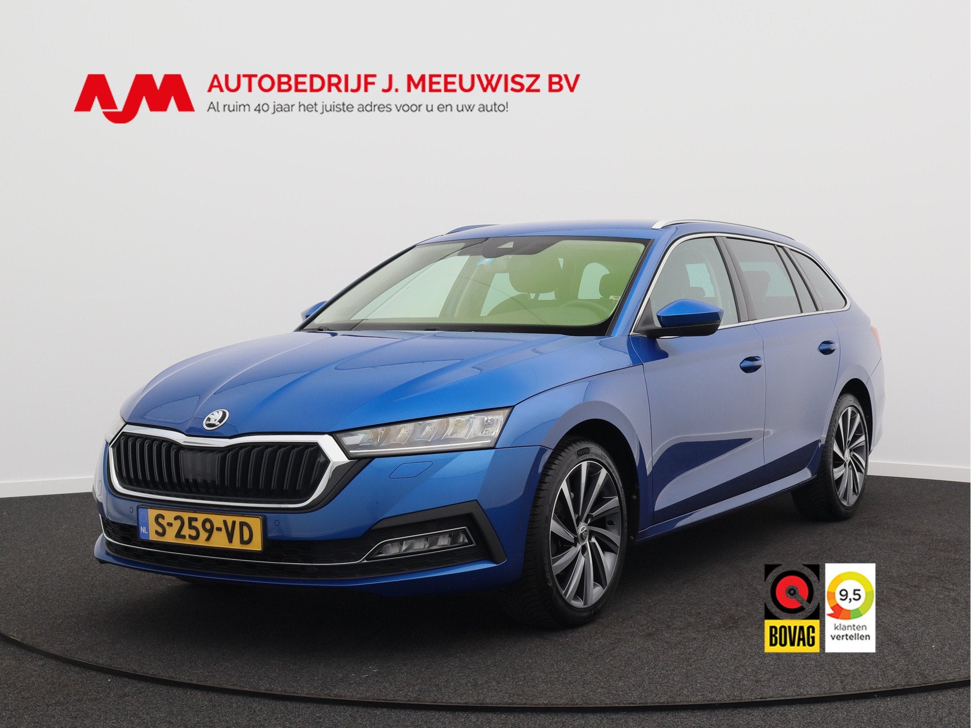 Skoda Octavia Combi 1.0 e-TSI Business Edition Plus/ automaa, Gebruikt, Origineel Nederlands, 19 km/l, Hybride Elektrisch/Benzine