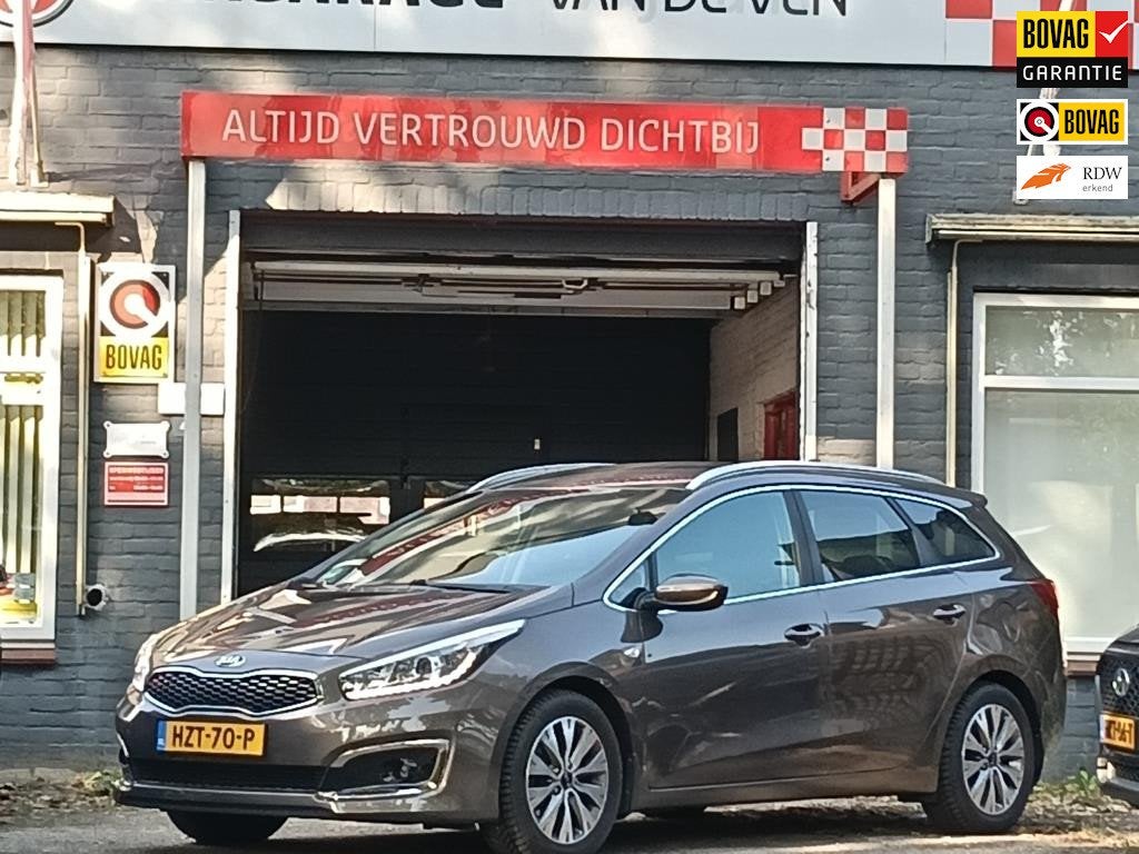 Kia Cee'd Sportswagon 1.6 GDI DynamicLine, Apple Carplay, Cr, Auto's, Voorwielaandrijving, Gebruikt, 4 cilinders, Bruin