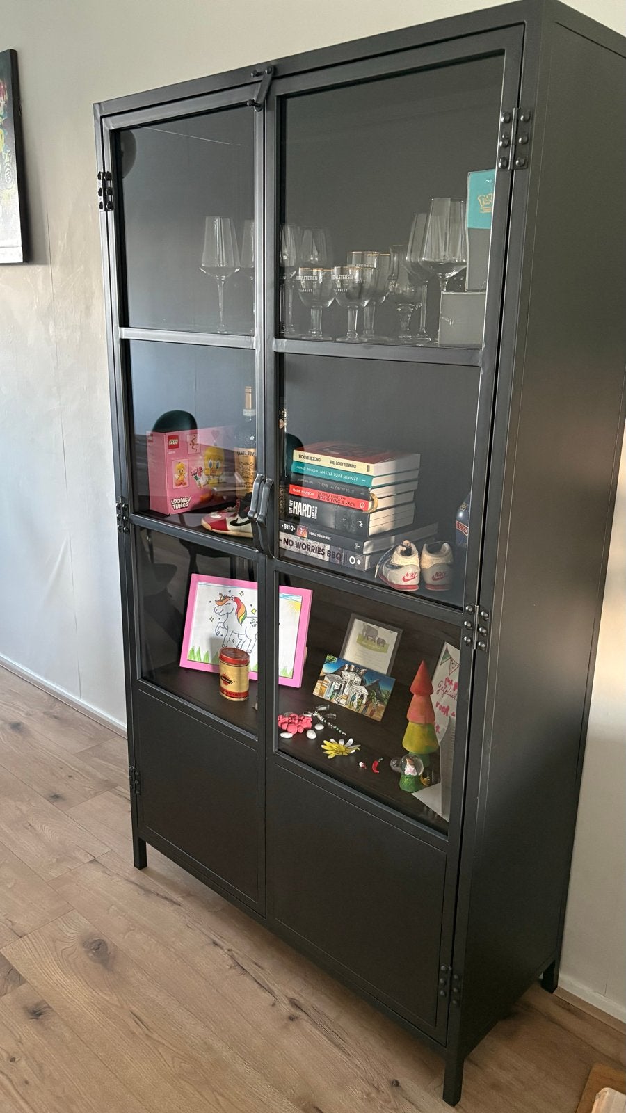 Vitrinekast Castello Kwantum - Zwart metaal met glas, Ophalen, 50 tot 100 cm, Zo goed als nieuw, Metaal