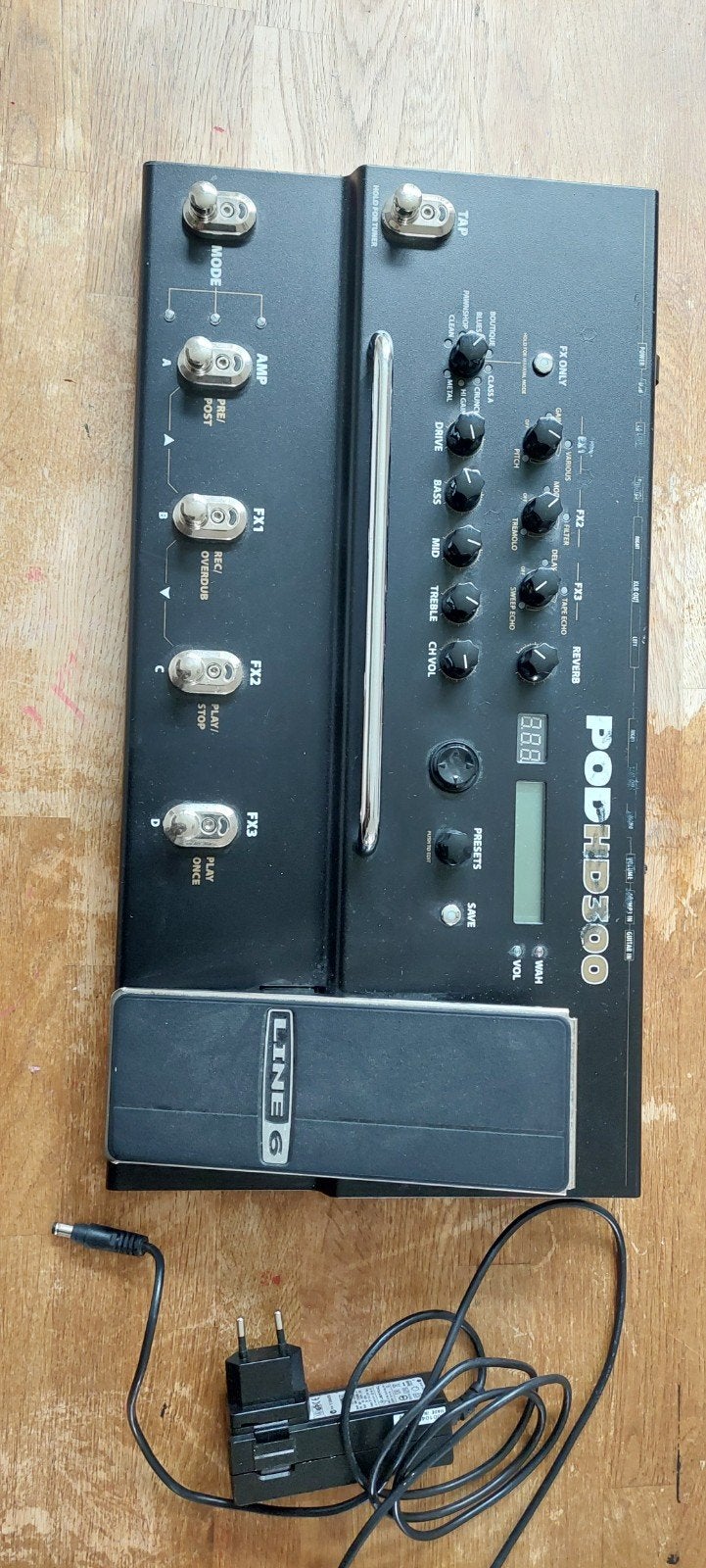 Line 6 POD HD300 Multi-effect Gitaarpedaal, Muziek en Instrumenten, Ophalen of Verzenden, Gebruikt, Delay of Echo