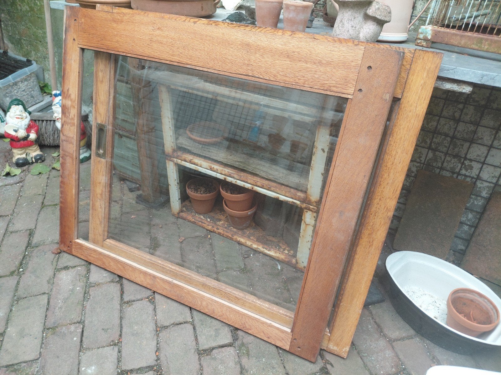 Oude schuifdeurtjes met glas, Ophalen