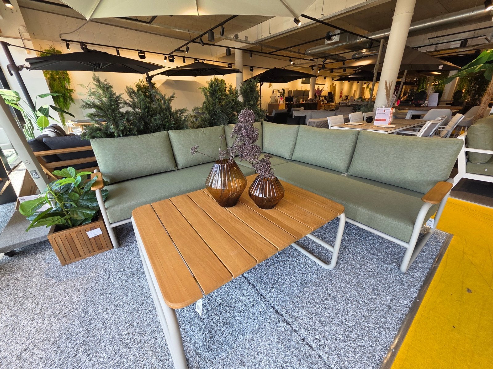 SHOWROOM SALE APELDOORN, Tuin en Terras, Ophalen, 4 zitplaatsen, Bank, Loungeset