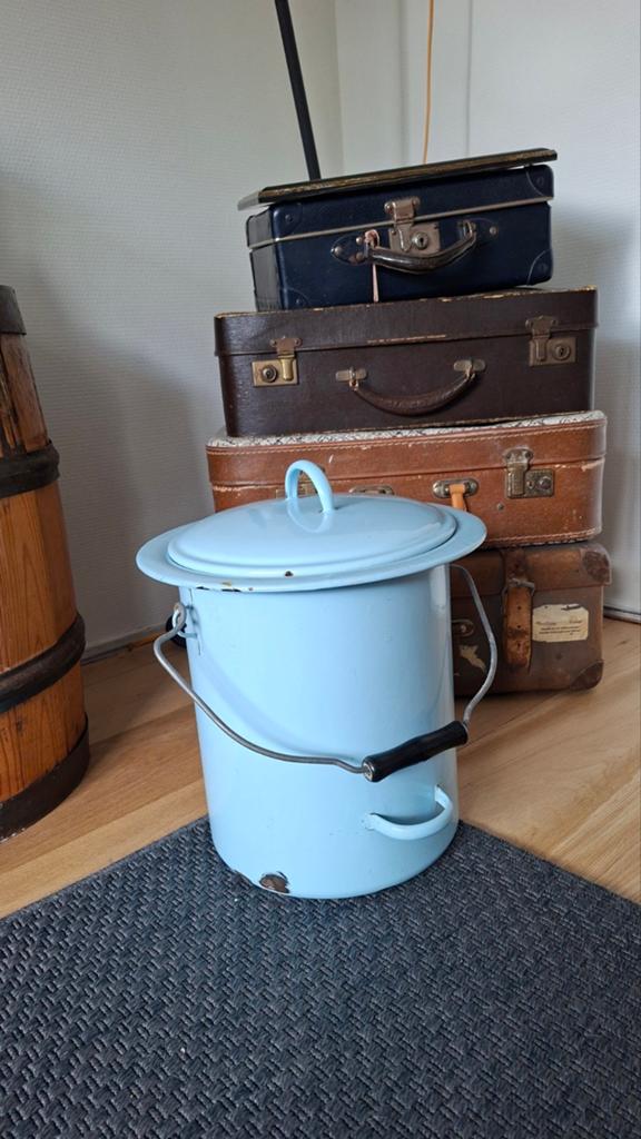 Babyblauwe emaille luier-emmer emmer. Brocante, Ophalen of Verzenden