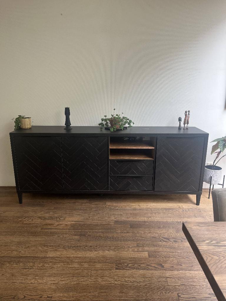 Dressoir gaya trendhopper, Ophalen, Gebruikt, Met deur(en), 200 cm of meer