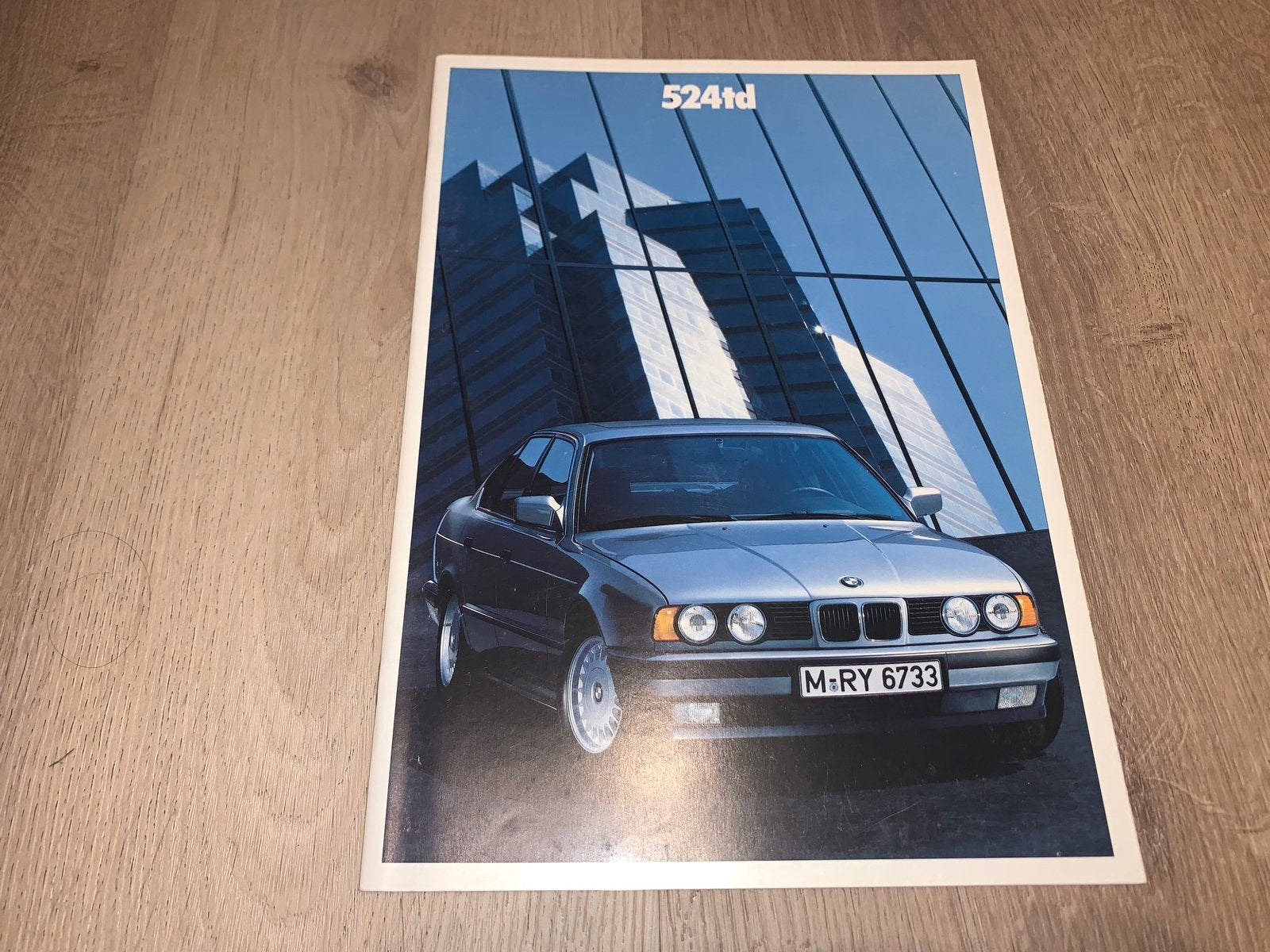 Folder BMW 5-serie 524td (E34) 1989, Boeken, Ophalen of Verzenden, Zo goed als nieuw, BMW
