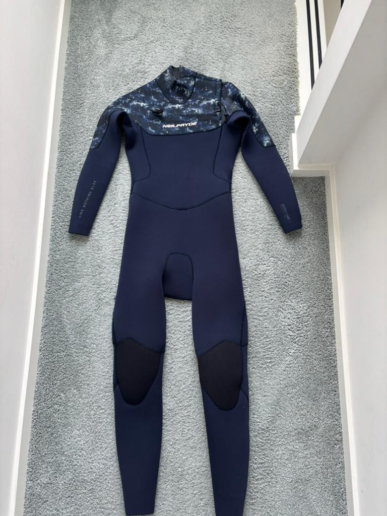 Neilpryde wizard 5/4 wetsuit maat s, Watersport en Boten, Watersportkleding, Ophalen, Zo goed als nieuw, Kind, Wetsuit