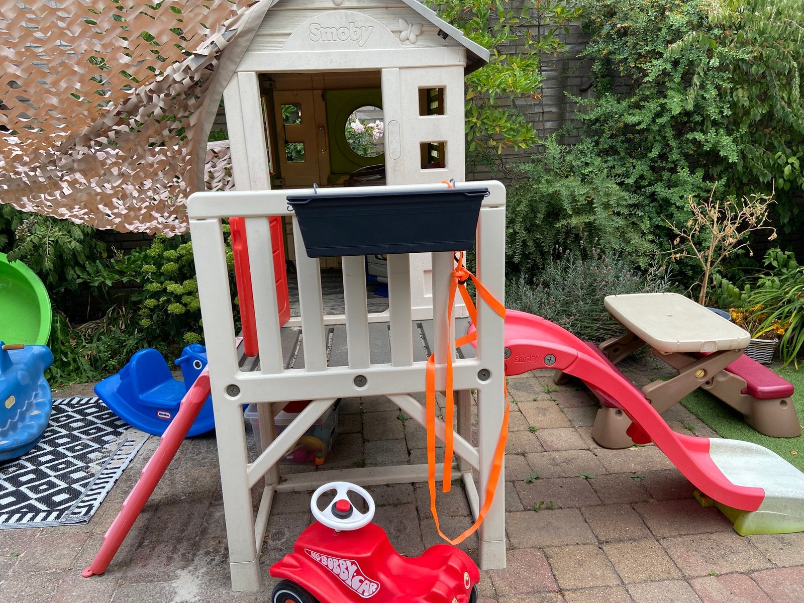 Smoby speelhuisje, Ophalen, Zo goed als nieuw, Glijbaan