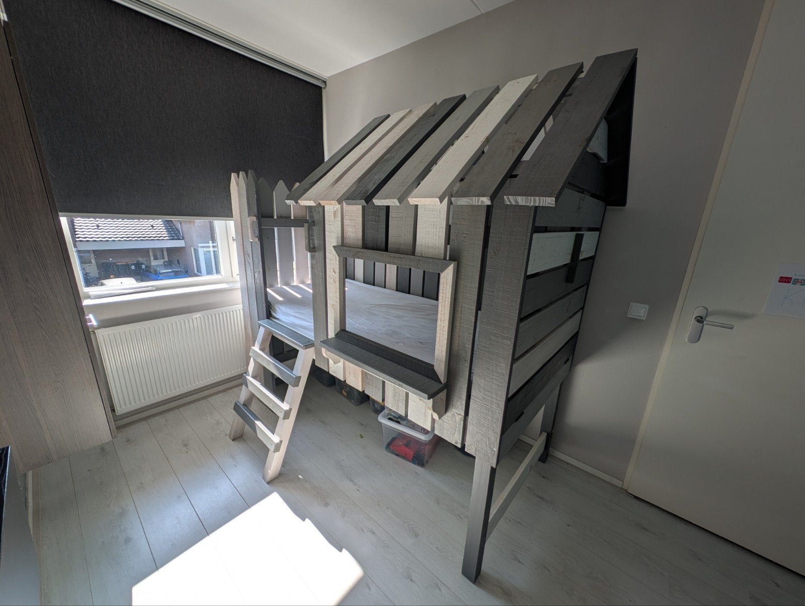 Boomhutbed jongensbed 90x200 hout wit grijs zwart bruin, Kinderen en Baby's, Ophalen, Gebruikt, Overige typen