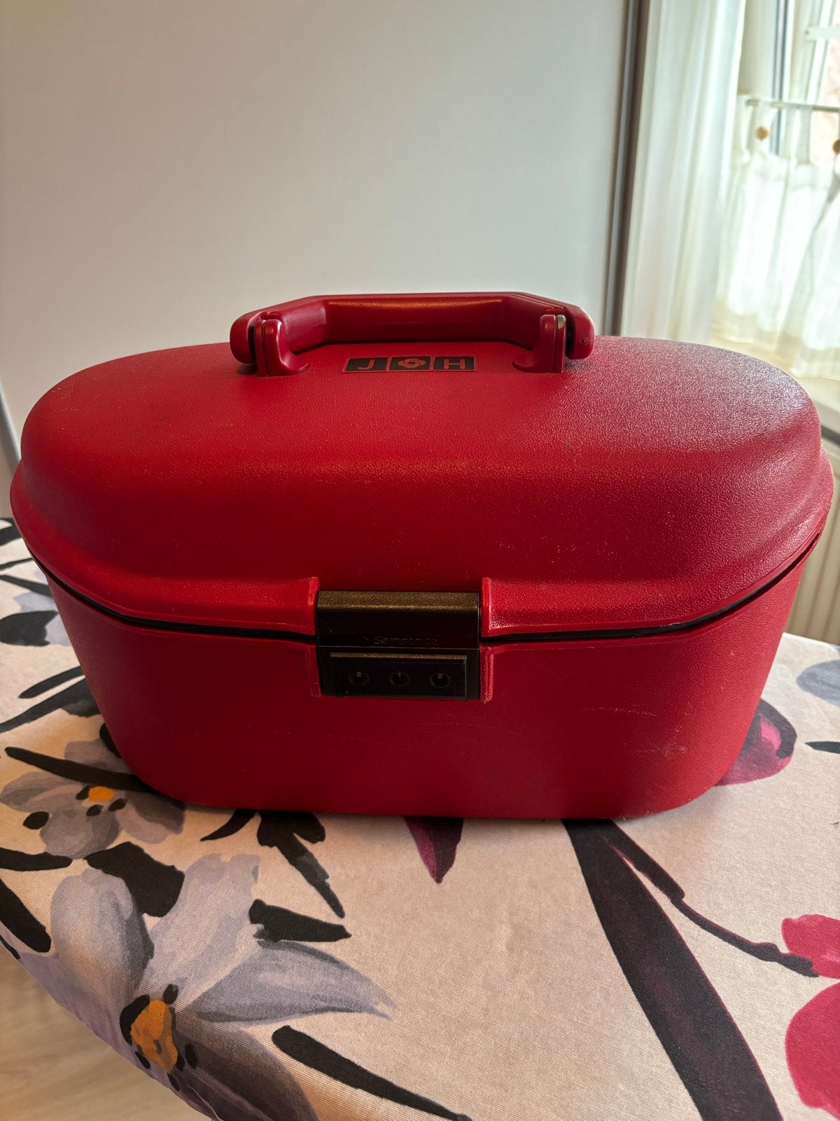 Samsonite Beautycase Rood - Vintage en Praktisch, Gebruikt, Ophalen of Verzenden, Met slot, Hardcase