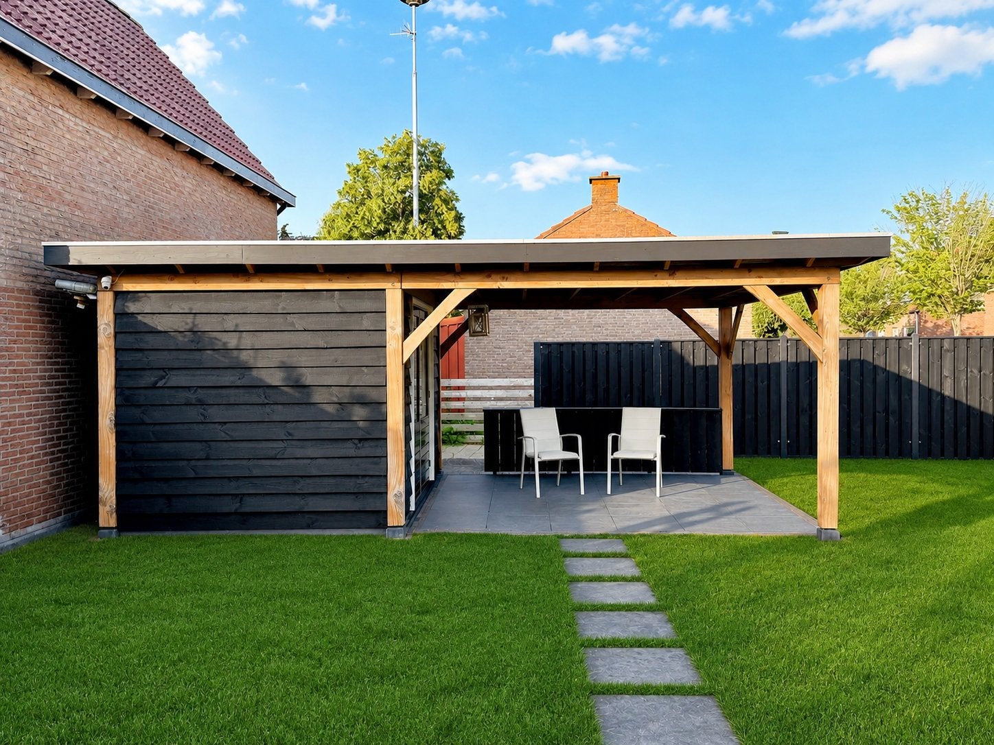 Handgemaakte Douglas veranda met schuur. Afmeting 7,80x3,80, Ophalen of Verzenden, Zo goed als nieuw, Veranda
