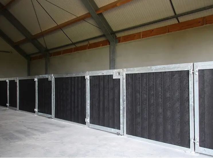 54 Mini paardenbox | ponybox | shetlander stal | paardenstal, Stalling, 1 paard of pony