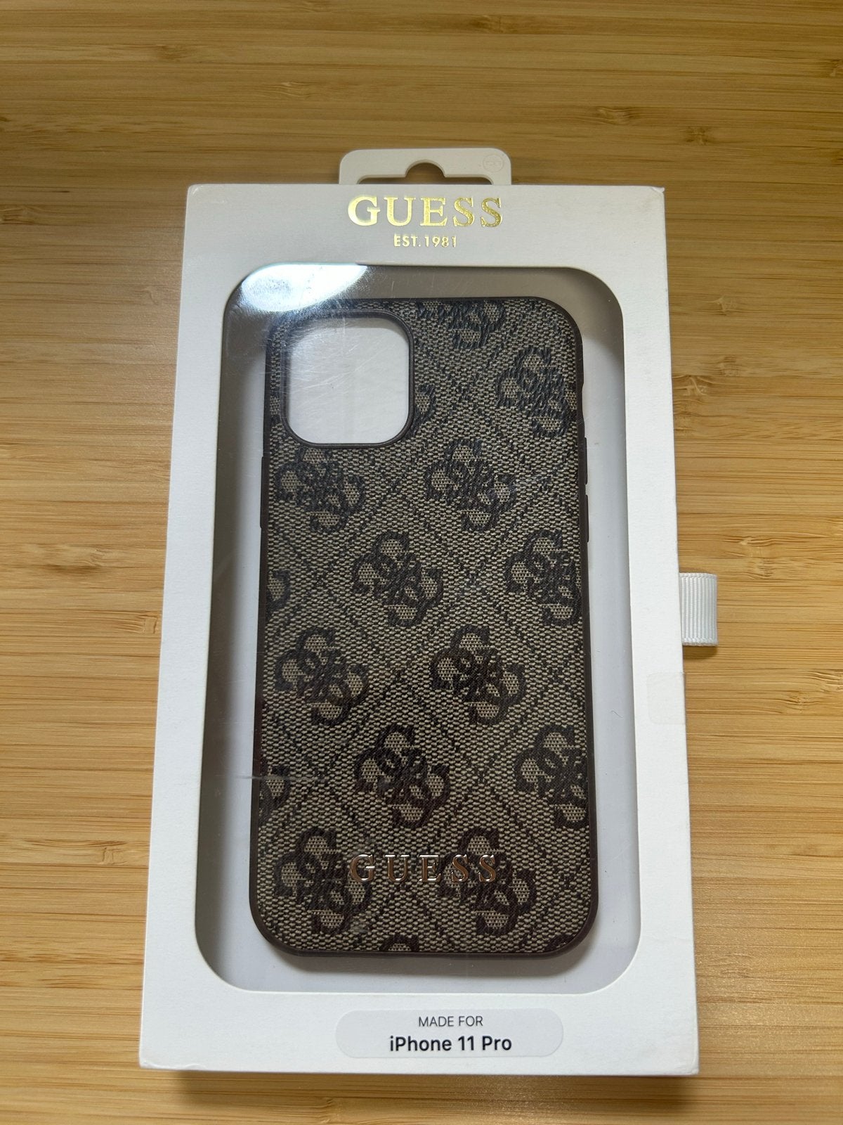 Bruin GUESS hoesje voor iPhone 11 Pro, IPhone 11 Pro, Bruin, Nieuw, Hoesje of Tasje
