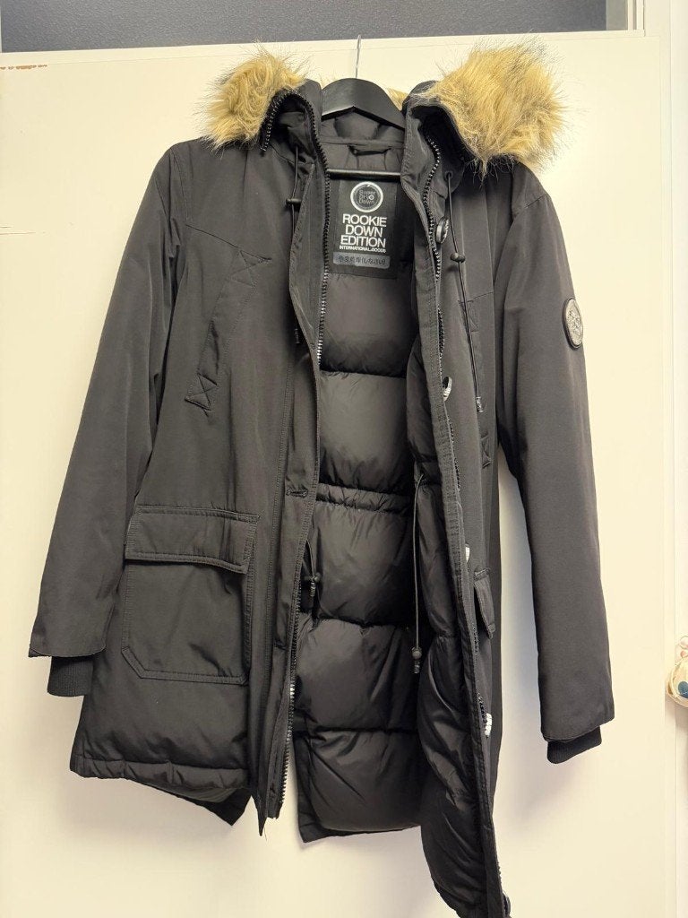 Rookie Down Edition Dames Winter maat 40, Maat 38/40 (M), Superdry, Zwart, Ophalen of Verzenden
