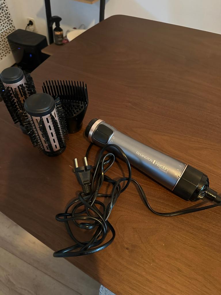 Remington Fohnborstel keratin protect - NIEUW, Ophalen, Nieuw, Krultang of Stijltang