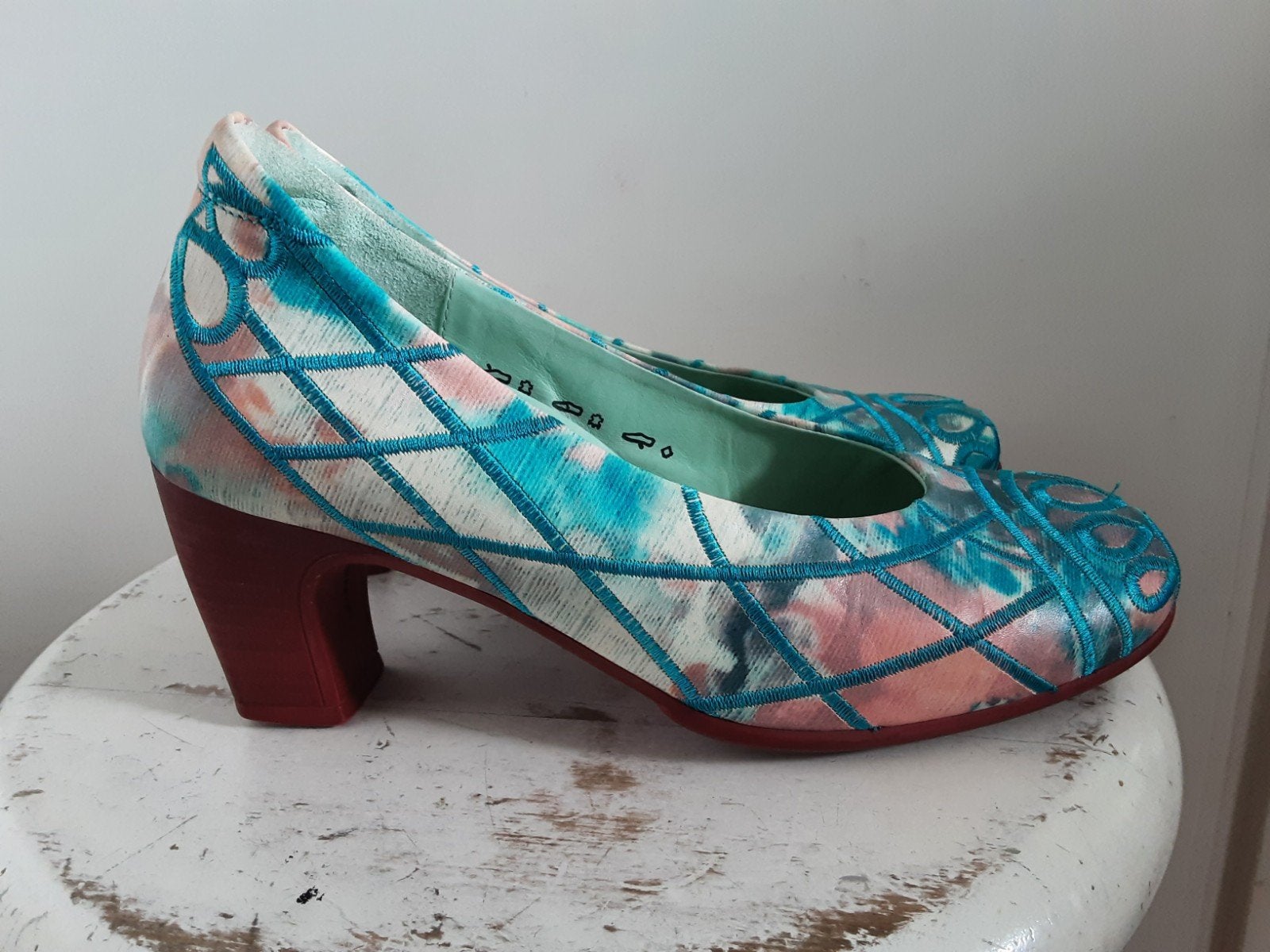 THINK!  schoenen pumps maat 36, Kleding | Dames, Pumps, Think!, Ophalen of Verzenden, Zo goed als nieuw