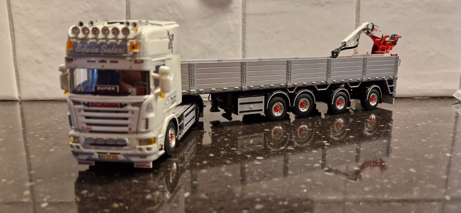 Scania R500 V8 met 4-assige dieplader en kraan, Ophalen, Zo goed als nieuw, Overige merken