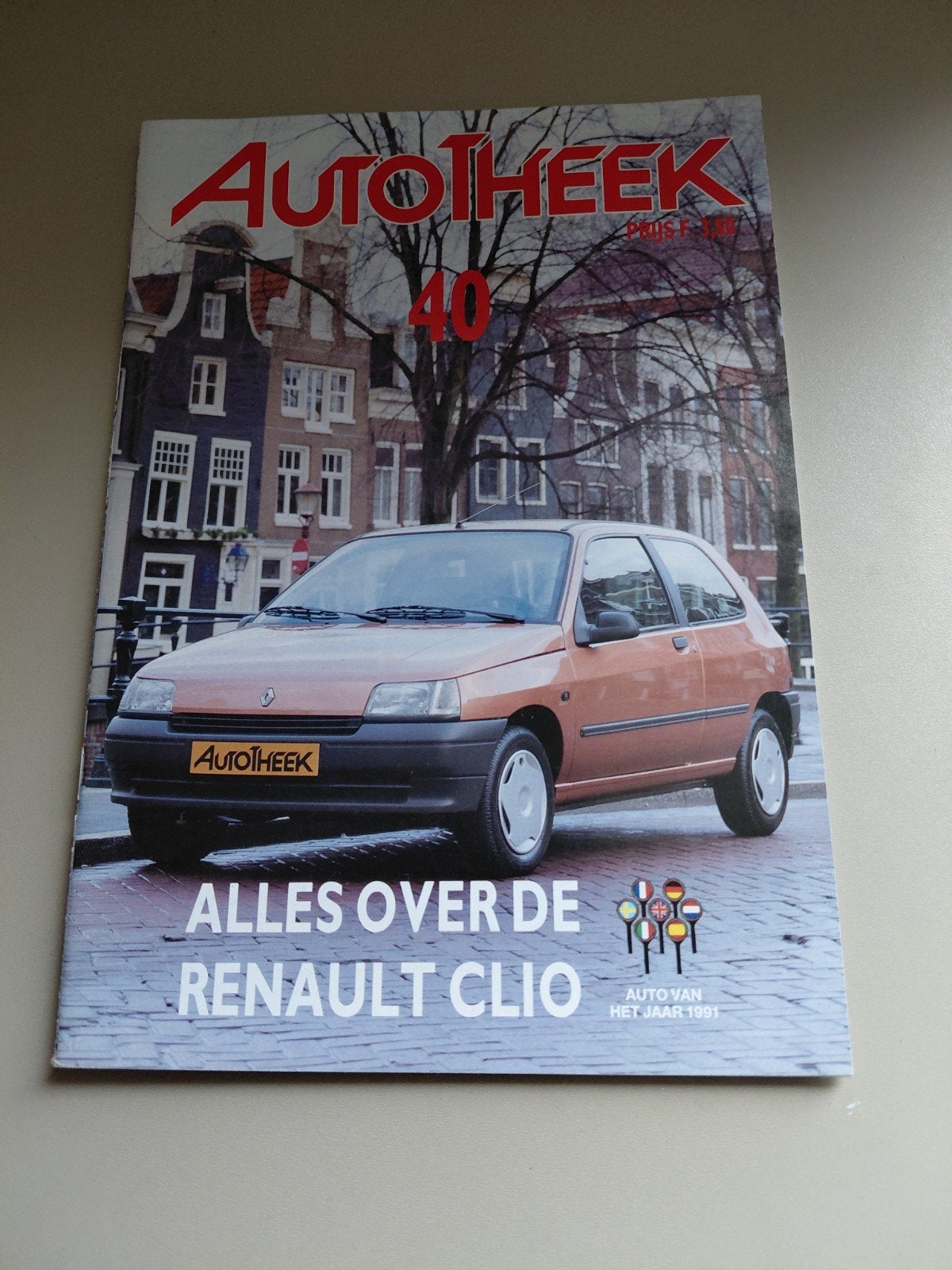 Autotheek 40: Alles over de Renault Clio (1991), Boeken, Auto's | Folders en Tijdschriften, Ophalen of Verzenden, Gelezen, Renault