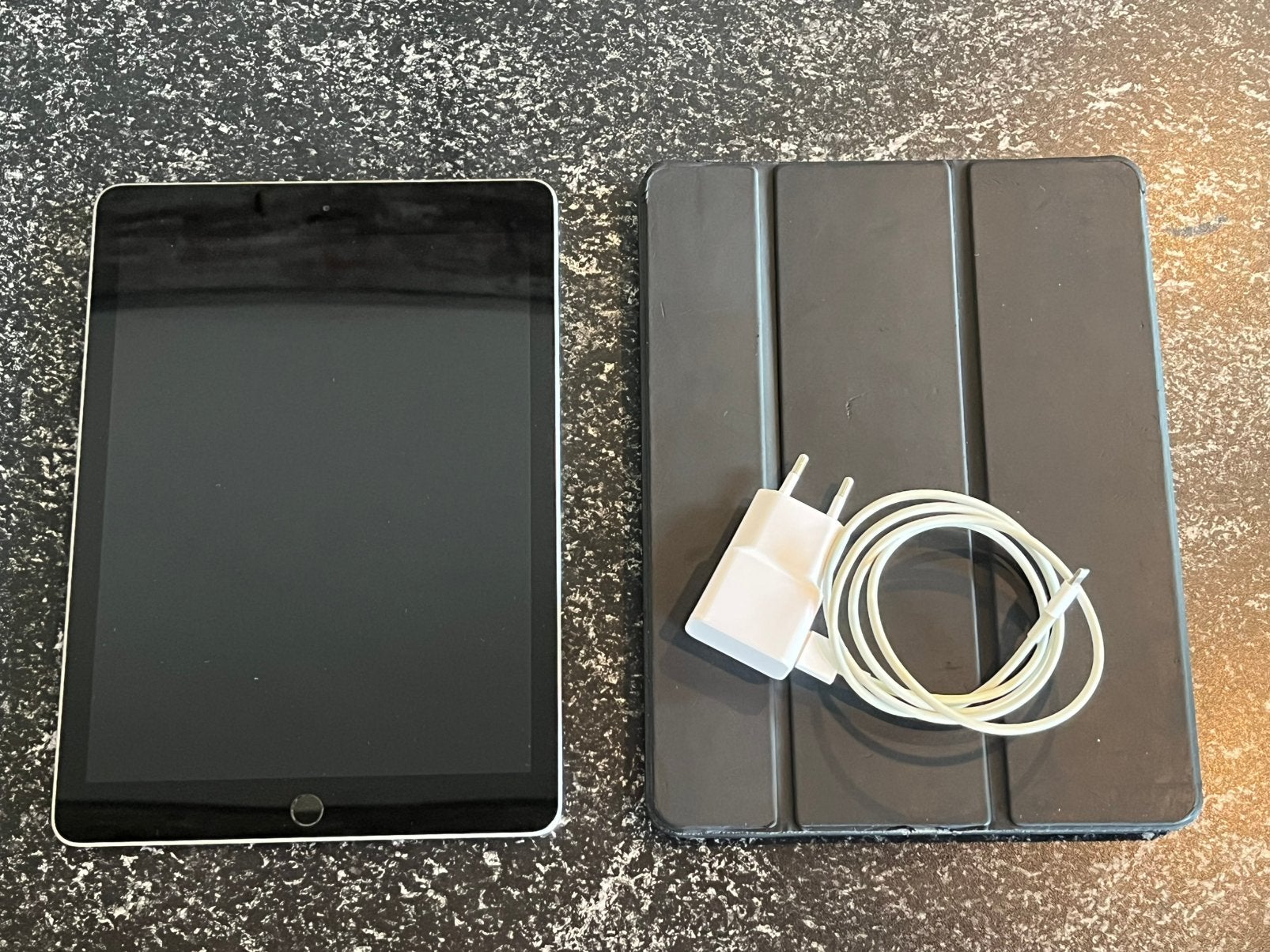 Apple iPad 6e generatie 128GB WiFi + hoes, pencil & oplader, 10 inch, Gebruikt, Apple iPad, Ophalen of Verzenden