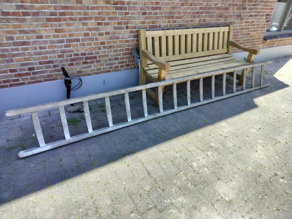 Bouwladder / Bouwtrap - 16 treden, 420cm lang, Doe-het-zelf en Verbouw, Ladders en Trappen, Gebruikt, Ladder, 4 meter of meer