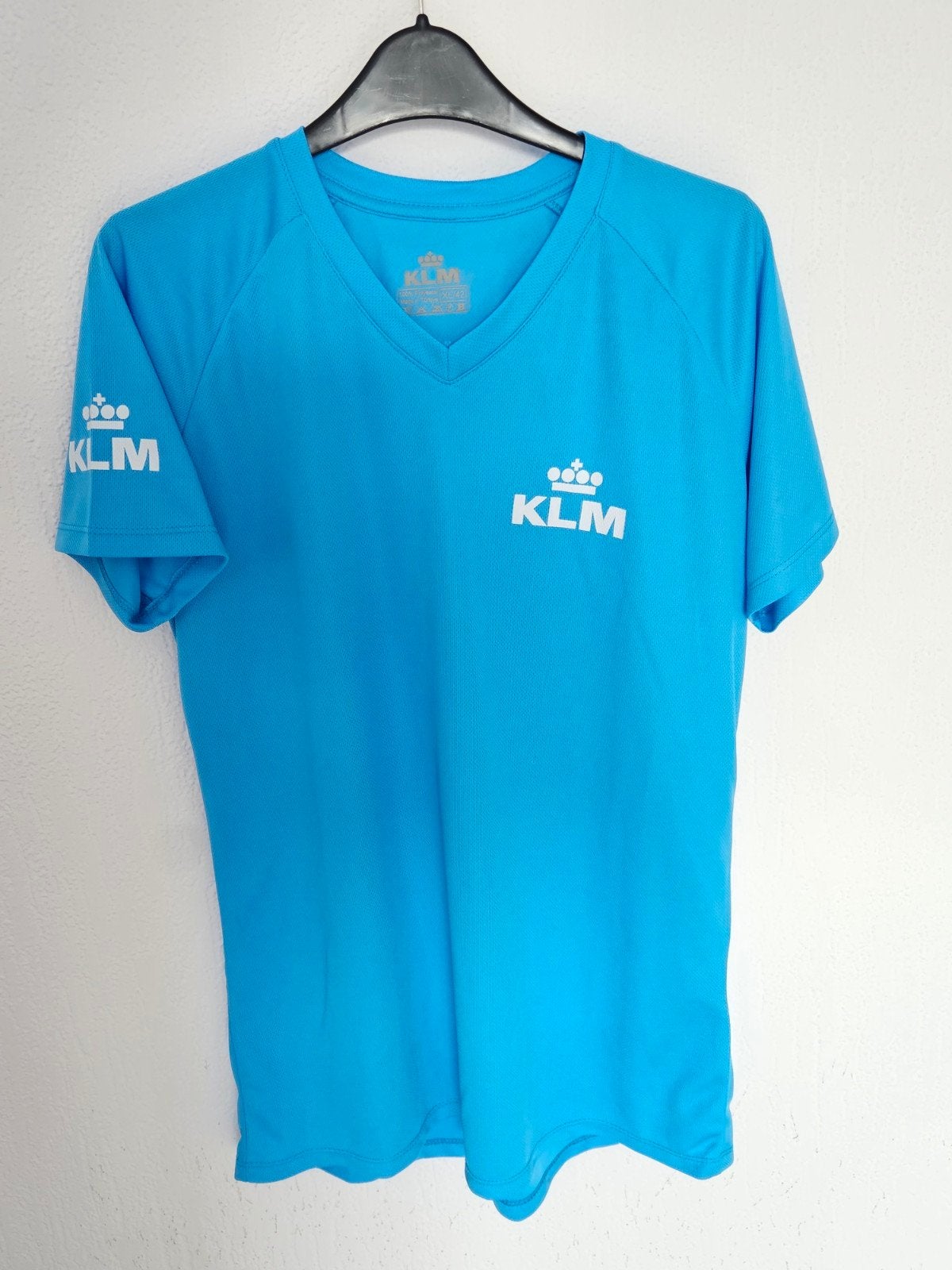 KLM T-shirt Maat L - Zo goed als nieuw, Maat 52/54 (L), Blauw, Ophalen of Verzenden, Zo goed als nieuw