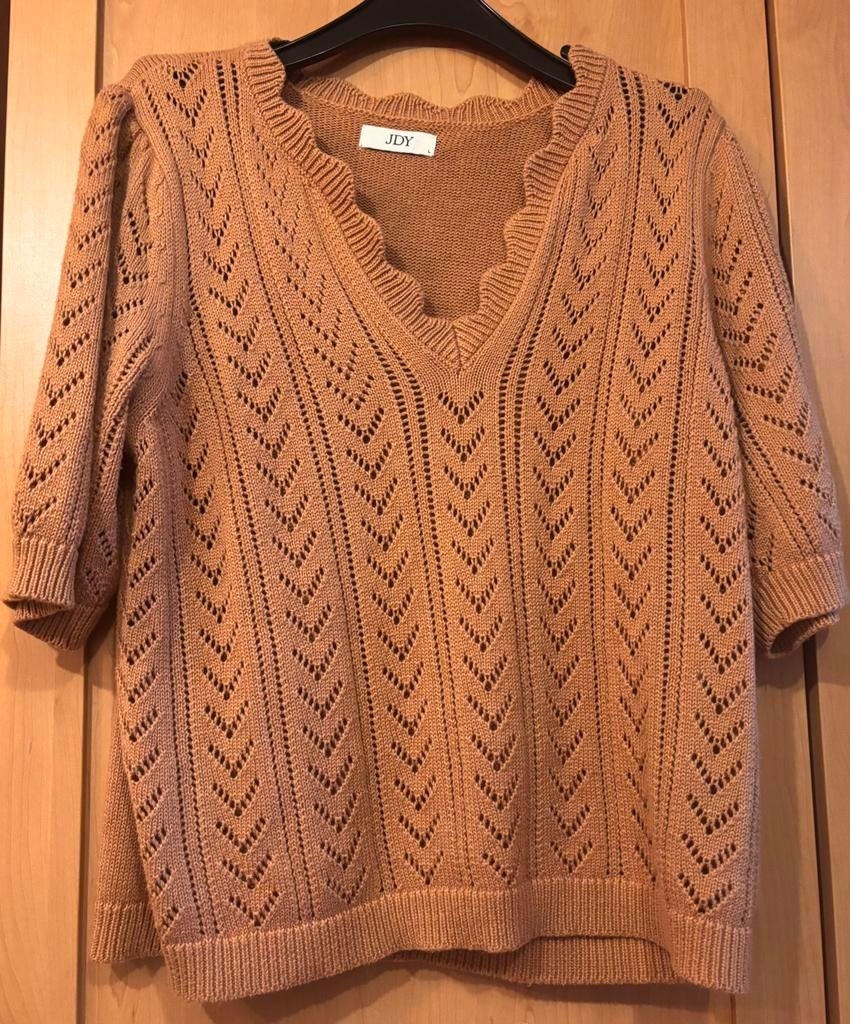 Trui gehaakte motieven ajour maat L, Kleding | Dames, Ophalen of Verzenden, Zo goed als nieuw, Maat 42/44 (L), Beige