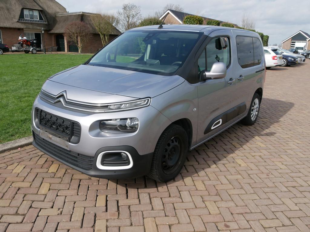Citroen Berlingo 1.5 BlueHDI 55kW 5-PERS AC NAVI * 6999 NETT, Voorwielaandrijving, Stof, Zwart, 4 cilinders