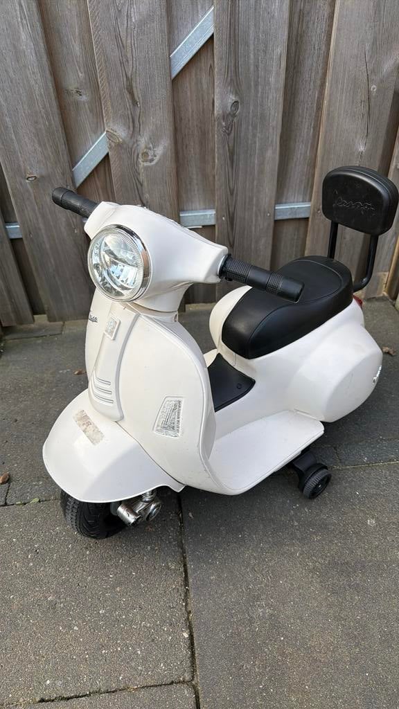 Kinder vespa, Ophalen of Verzenden, Zo goed als nieuw