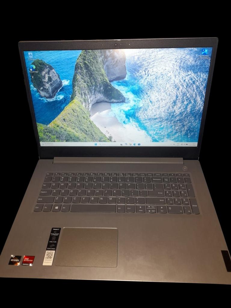 Lenovo IdeaPad 3   AMD Ryzen 5 3500U, 8GB RAM, 512GB SSD, Ophalen of Verzenden