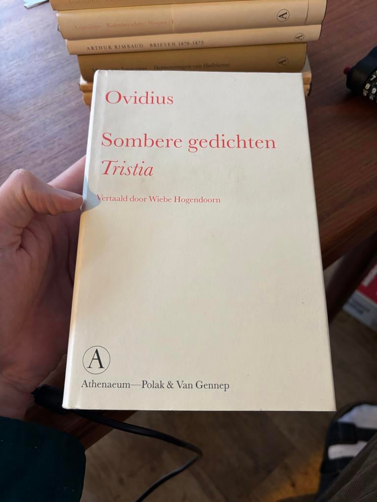 Ovidius - Sombere gedichten (Tristia), Ophalen of Verzenden, Zo goed als nieuw, Eén auteur